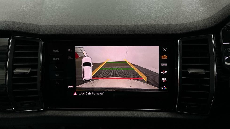 Rear View Camera /Park Pilot 