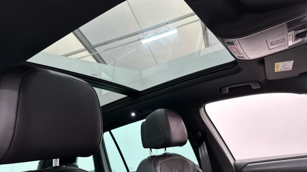 Panoramic Roof