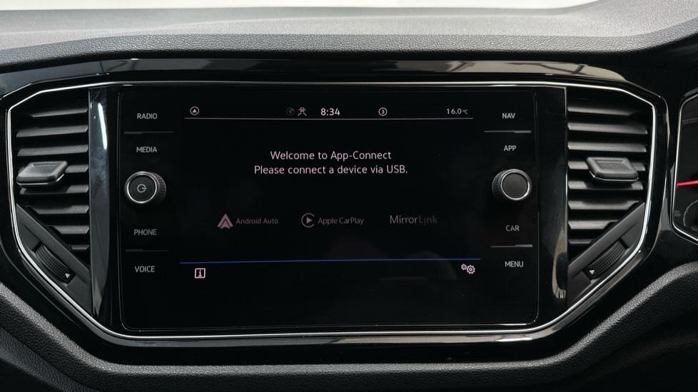 Apple Car Play & Android Auto