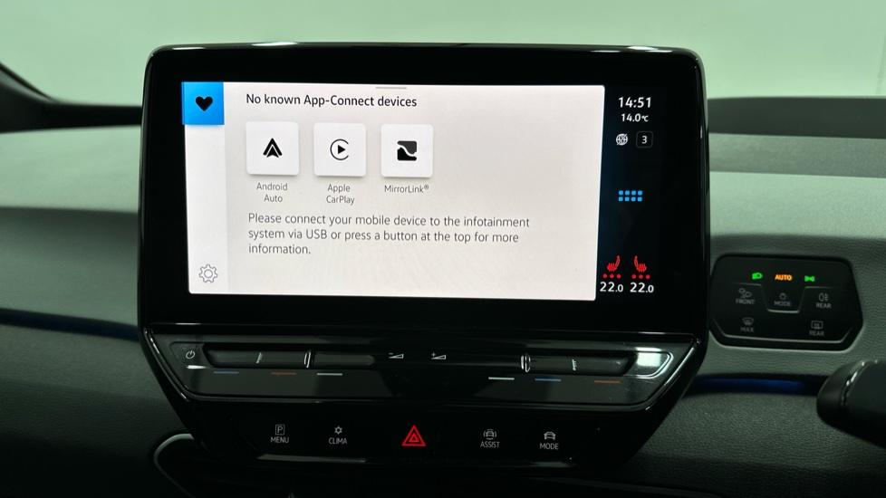 Apple Car Play & Android Auto