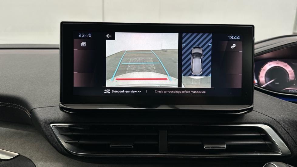 Rear View Camera /Park Pilot 