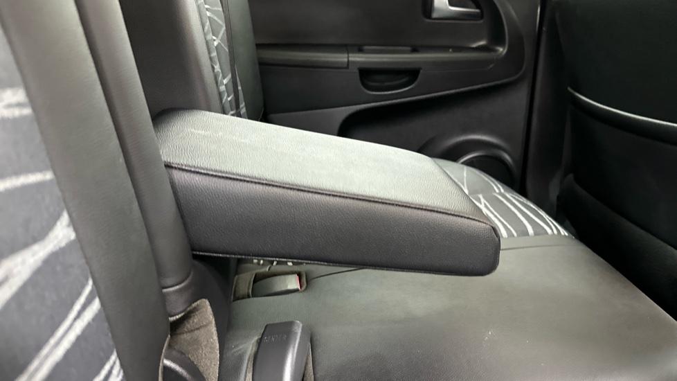 Rear Armrest 