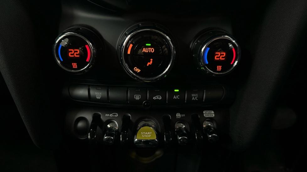 Air Conditioning / Dual Climate Control