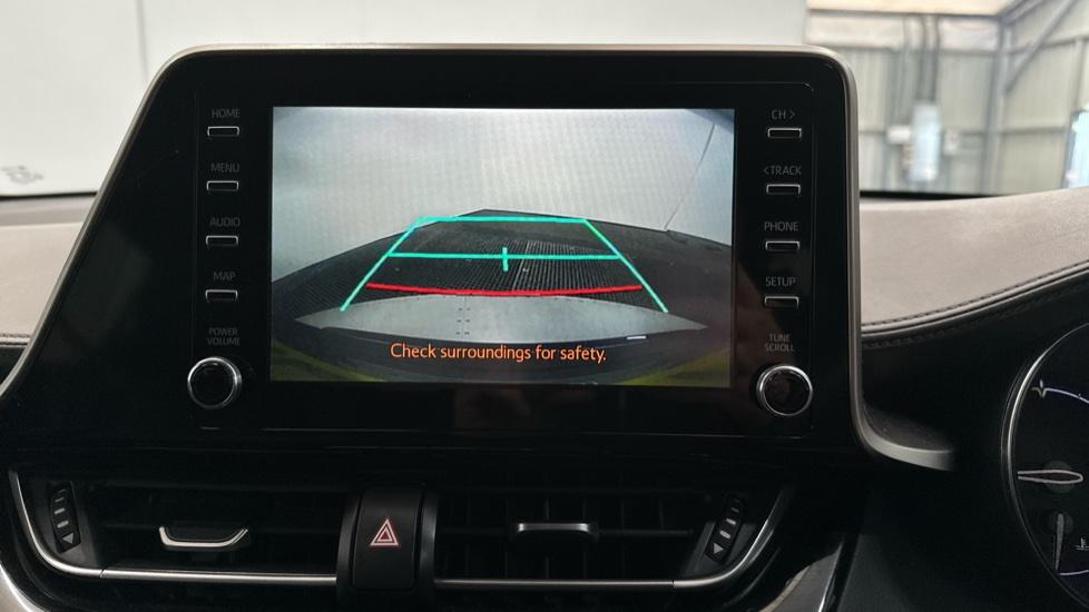 Rear View Camera /Park Pilot 