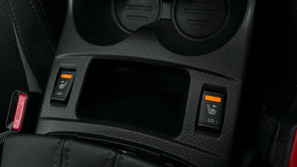 Heated Seats 