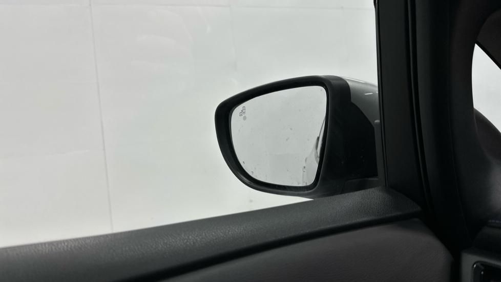 Blind Spot Monitoring System 