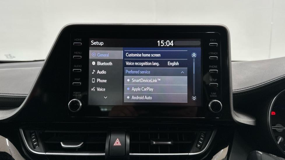 Apple Car Play & Android Auto