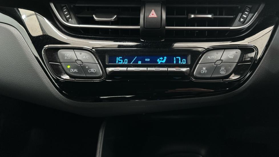 Air Conditioning /Dual Climate Control 