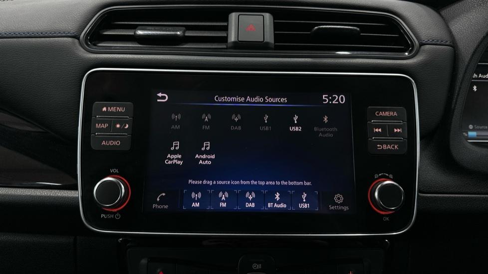 Apple Car Play & Android Auto