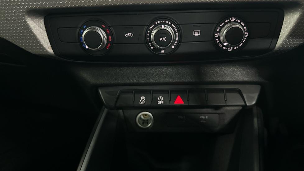 Air Conditioning / Auto Stop Start 