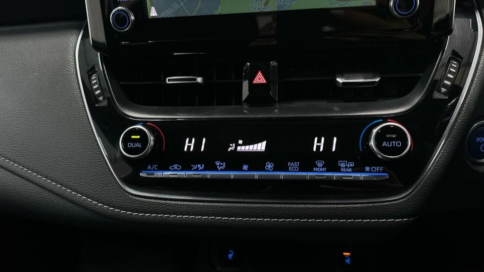 Air Conditioning /Dual Climate Control 