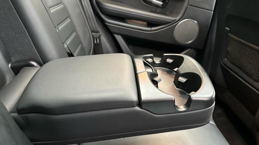 Rear Armrest/ Cup Holder