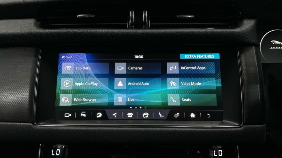 Apple Car Play & Android Auto