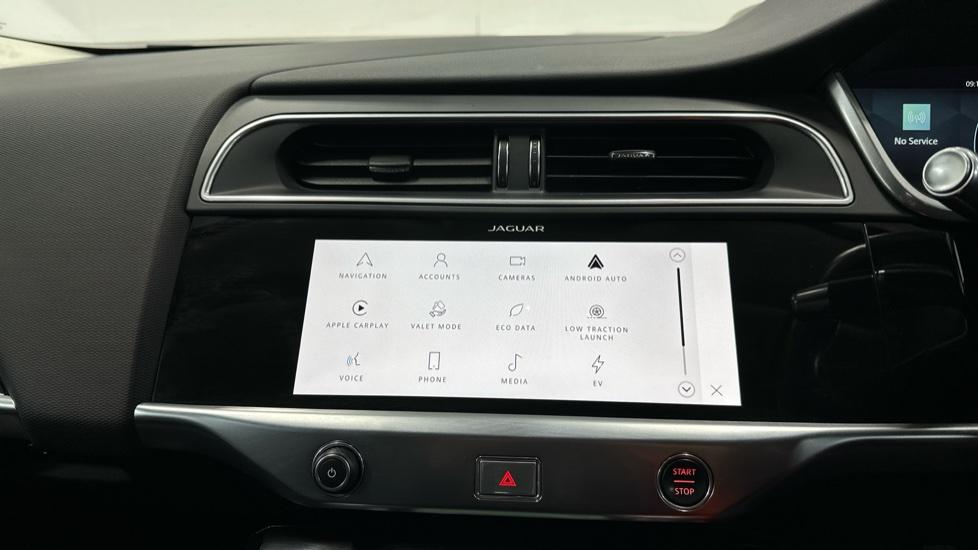 Apple Car Play & Android Auto