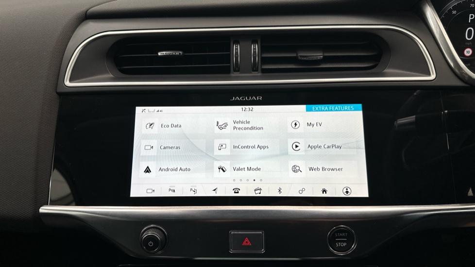 Apple Car Play & Android Auto