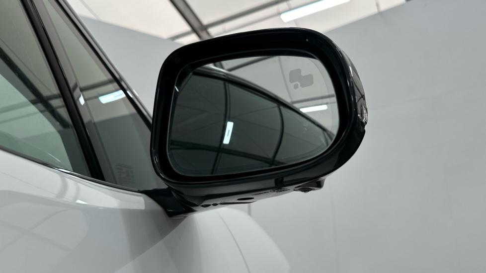 Blind Spot Monitoring System 