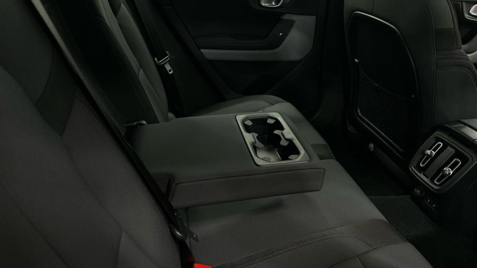 Rear Armrest/ Cup Holder