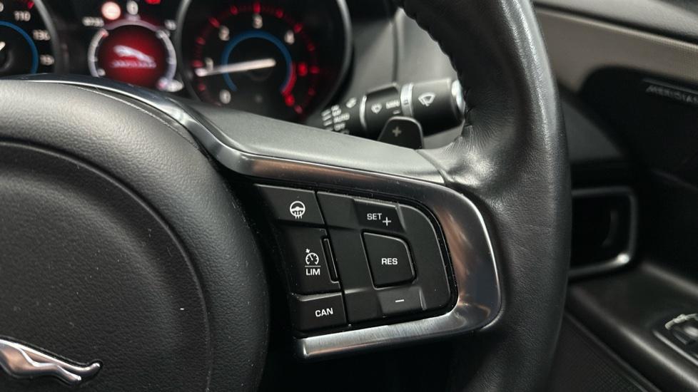 Cruise Control / Speed Limiter /Paddle Shift/Heated Steering Wheel 