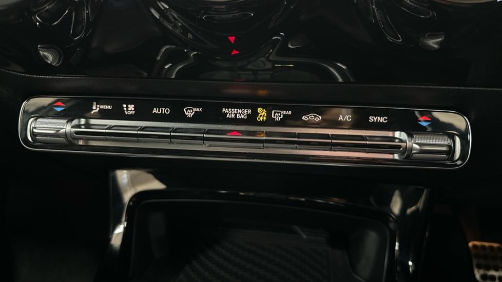 Air Conditioning /Dual Climate Control 