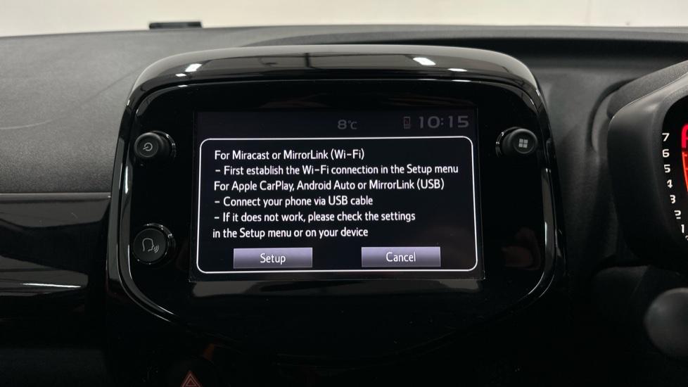 Apple Car Play & Android Auto