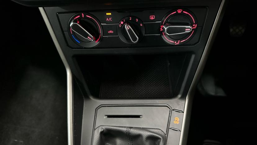 Auto Stop Start /Air Conditioning 
