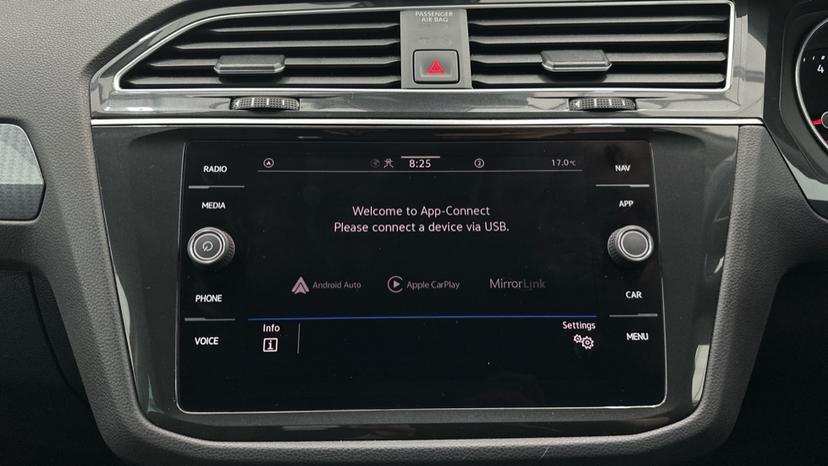 Apple Car Play & Android Auto