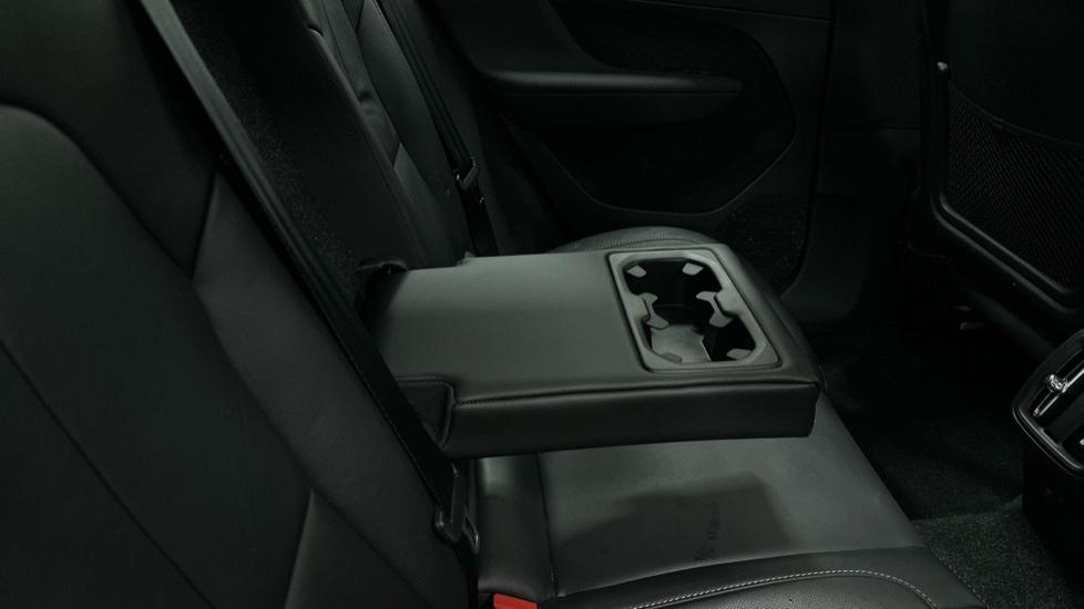 Rear Armrest/ Cup Holder