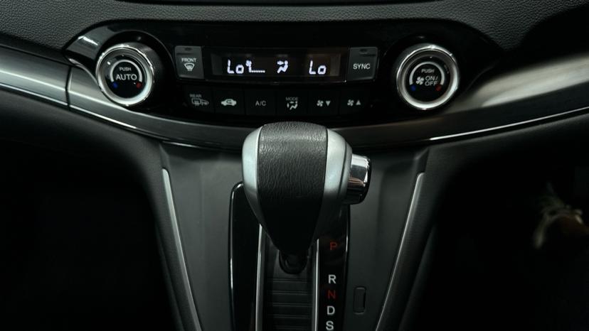 Air Conditioning /Dual Climate Control 