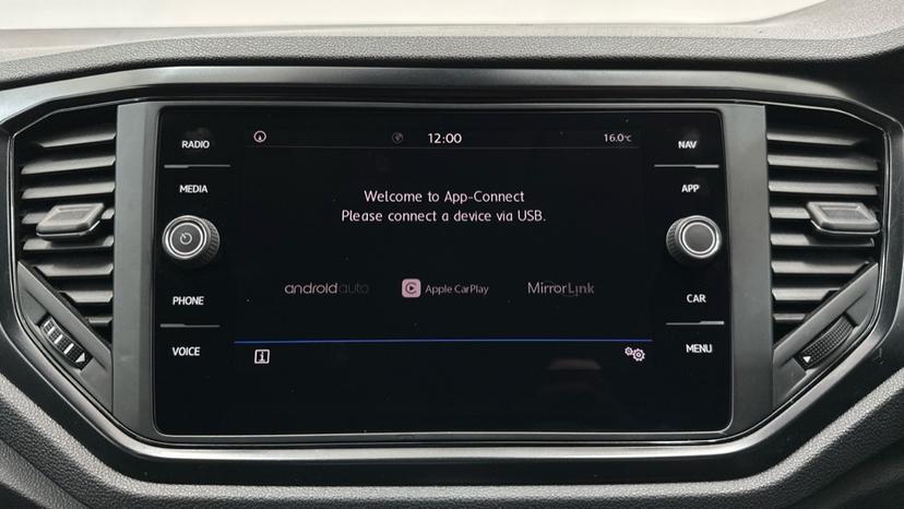 Apple Car Play & Android Auto