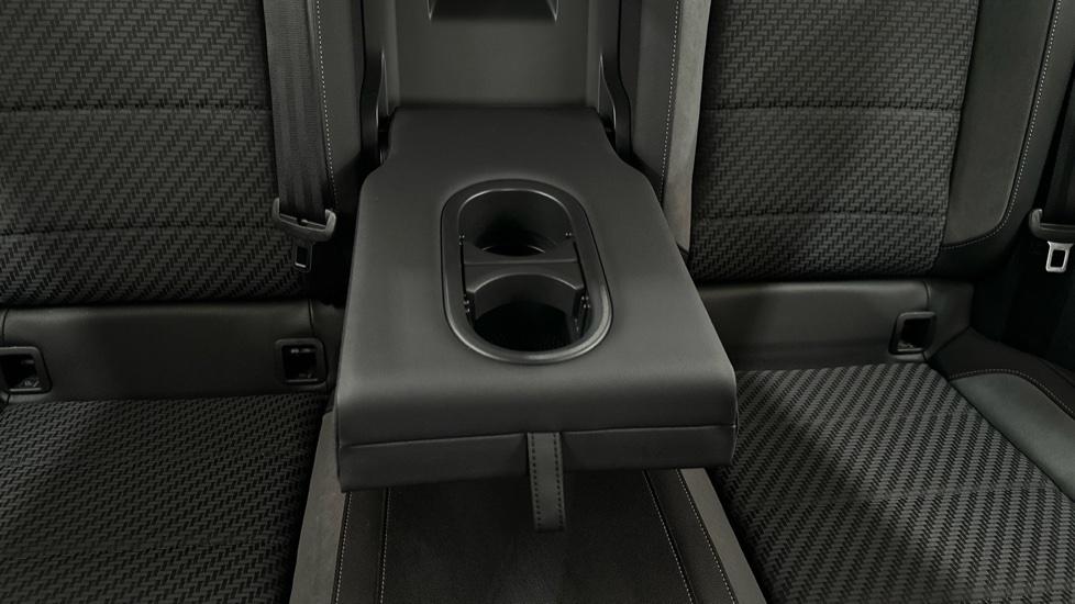 Rear Armrest/ Cup Holder