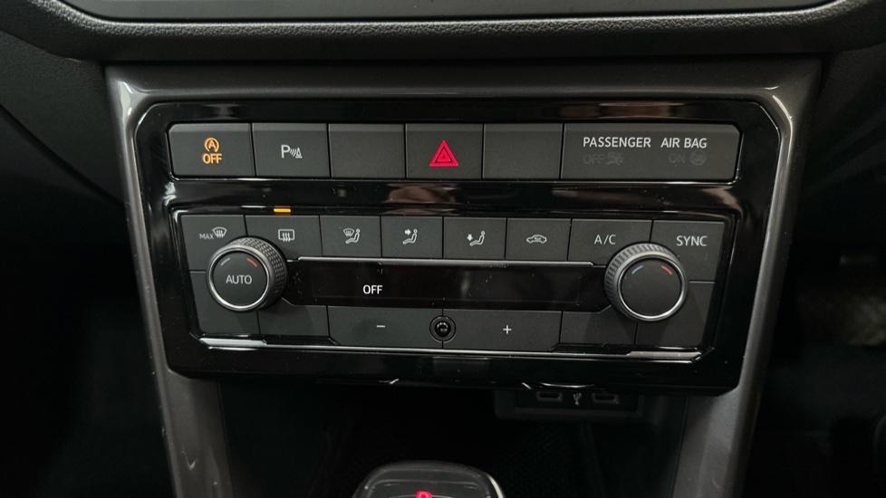 Air Conditioning /Dual Climate Control/Auto Stop Start 