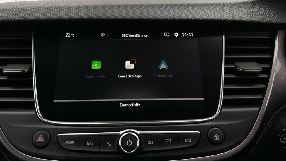 Apple Car Play & Android Auto