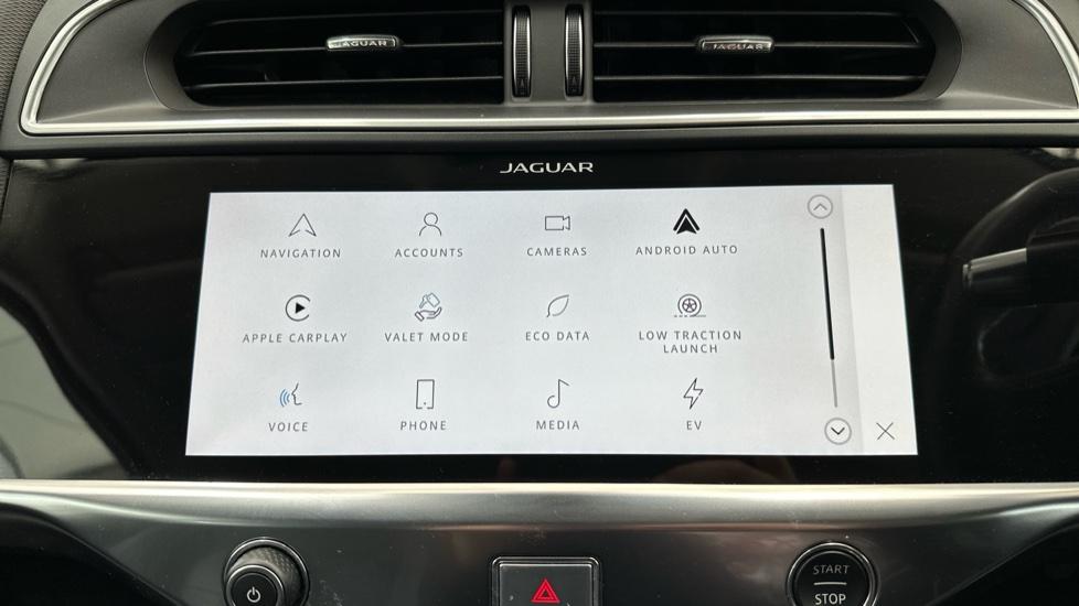 Apple Car Play & Android Auto