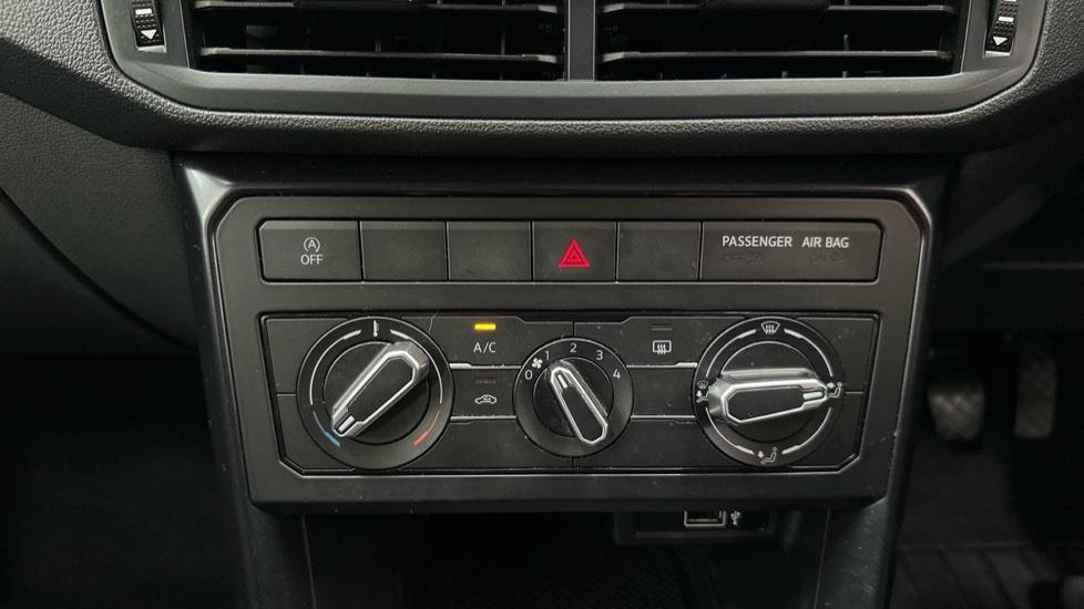 Auto Stop Start /Air Conditioning 