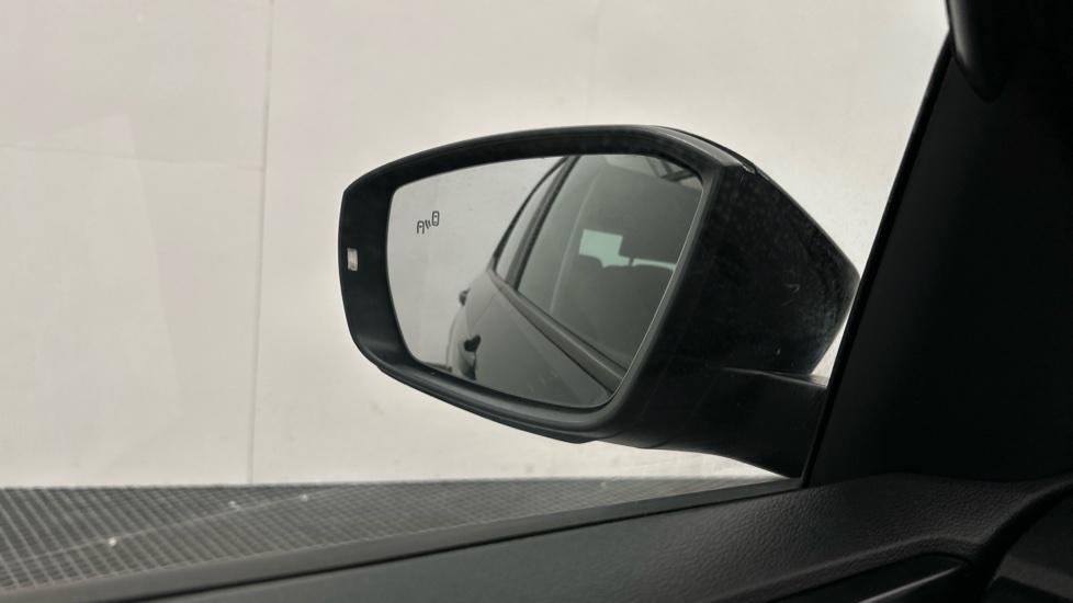 Blind Spot Monitoring System 