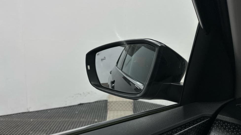 Blind Spot Monitoring System 