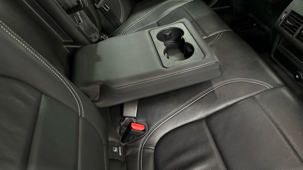 Rear Armrest/ Cup Holder