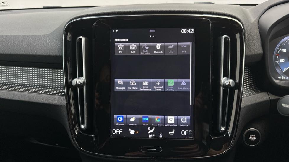 Apple Car Play & Android Auto