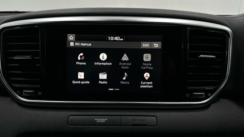 Apple Car Play & Android Auto