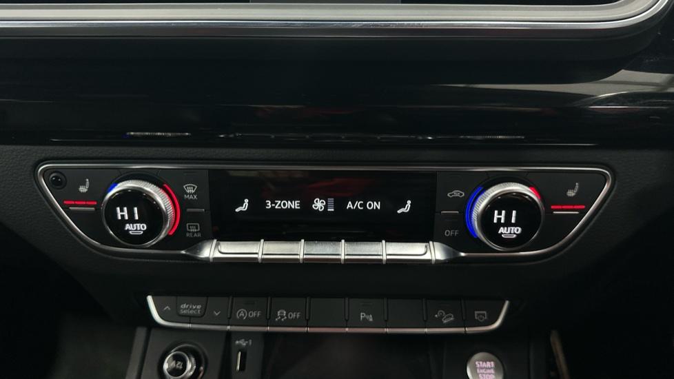 Air Conditioning \Dual Climate Control/Heated Seats