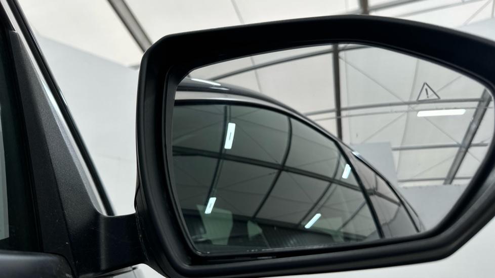 Blind Spot Monitoring System 