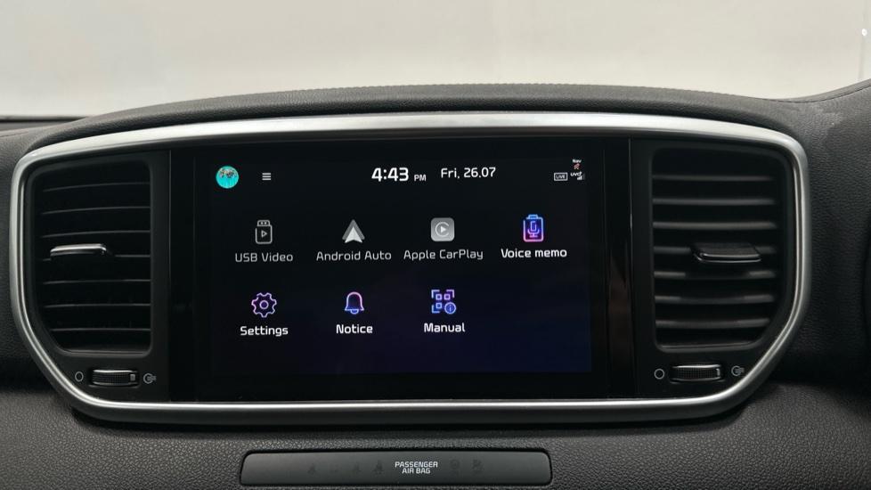 Apple Car Play & Android Auto