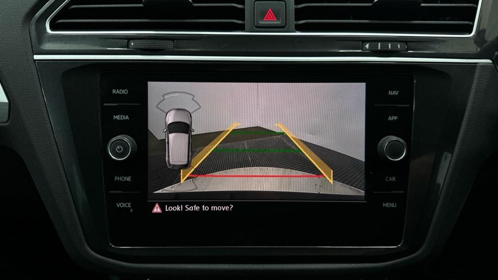 Park Pilot /Rear View Camera 