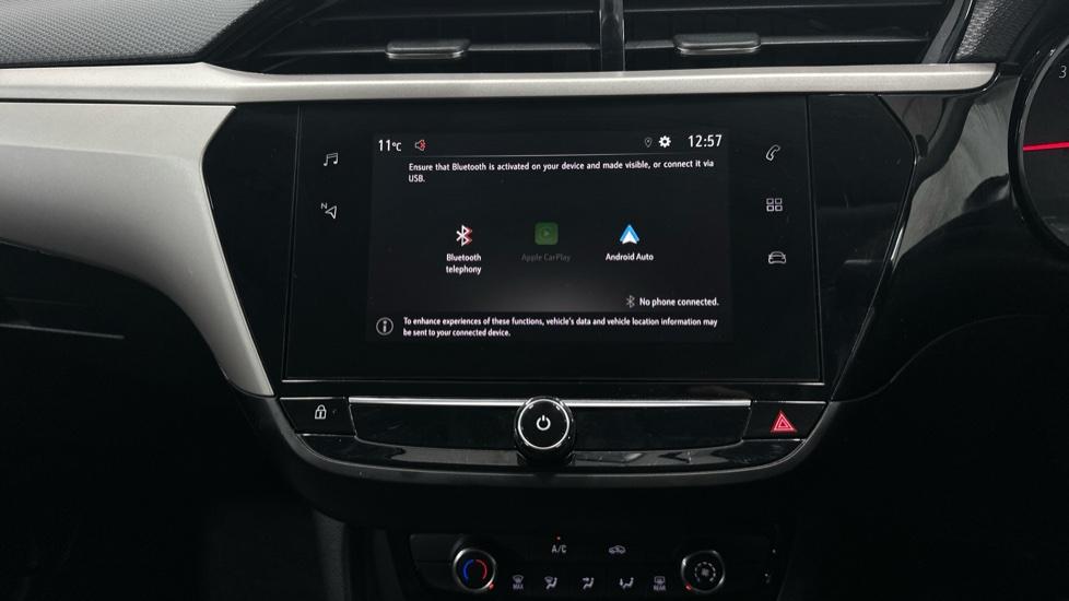 Apple Car Play & Android Auto