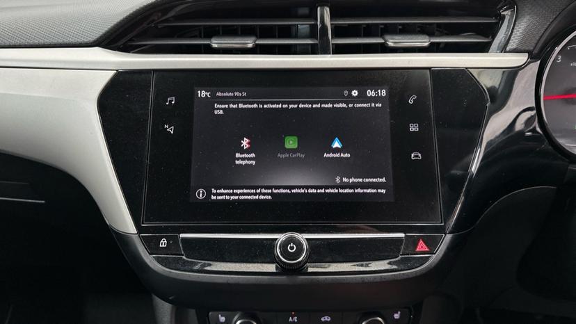 Apple CarPlay / Android Auto / Bluetooth 