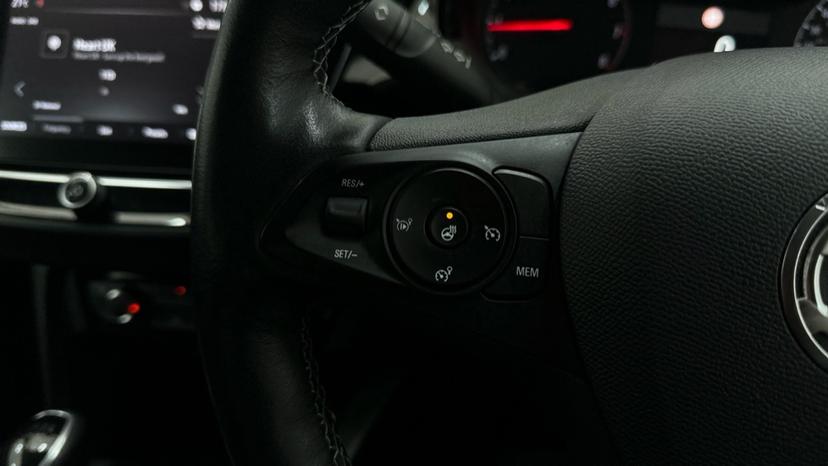 Cruise Control / Speed Limiter /Heated Steering Wheel 