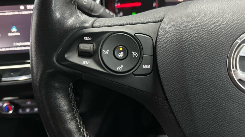 Cruise Control / Speed Limiter  / Heated Steering Wheel 