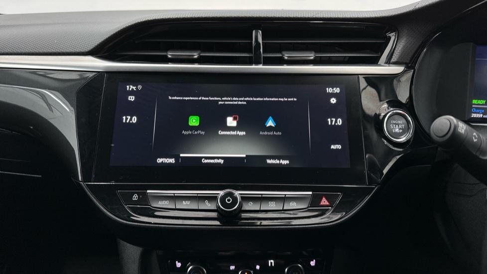 Apple Car Play & Android Auto