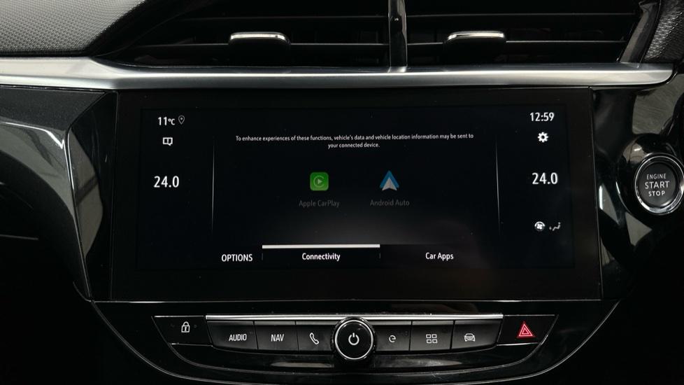 Apple Car Play & Android Auto