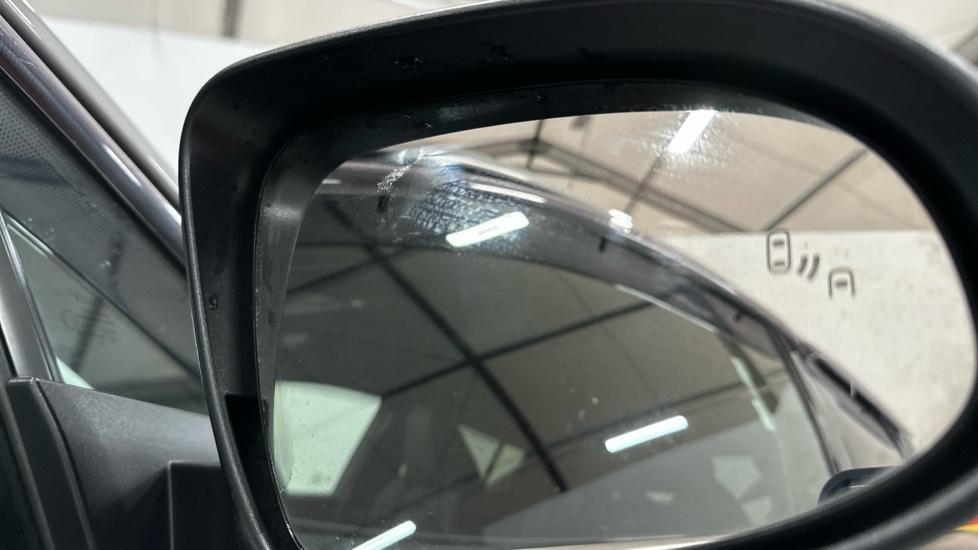 Blind Spot Monitoring System 